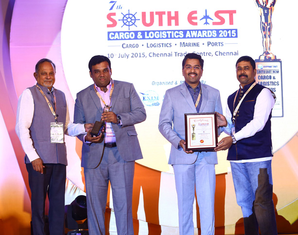 Team awarded with NVOCC of the year by Southeast CEO conclave
